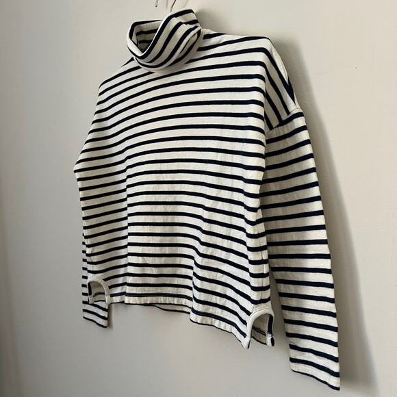 Madewell Striped White & Navy Blue Cropped Turtleneck Sweater Size XS - Picture 3 of 13